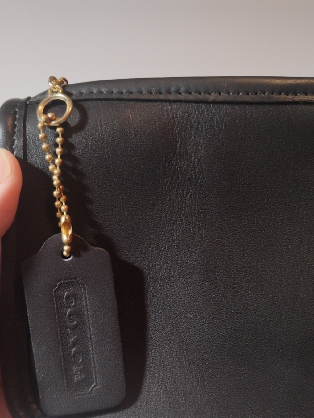 Coach leather Chunky Case, style number 7165 - Picture 3 of 11
